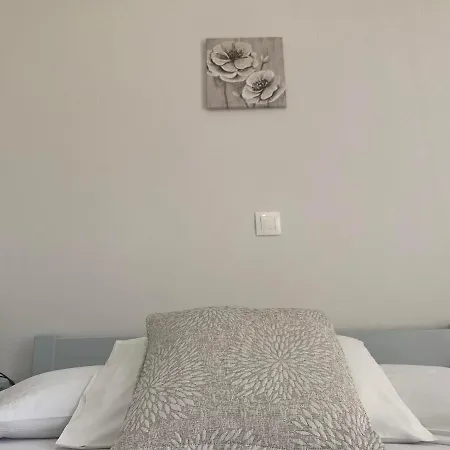 Stelios Zalonis Apartment